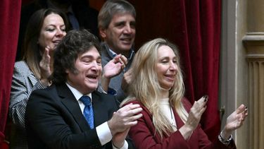 Manuel Adorni compareció ante el Congreso y dijo que no cometió ningún delito; Milei aplaudió desde el palco Manuel Adorni compareció ante el Congreso y dijo que no cometió ningún delito; Milei aplaudió desde el palco