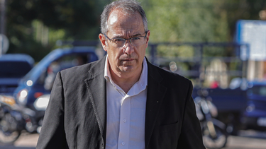 José Carlos Mahía, ministro de Educación y Cultura.