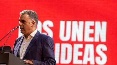 Yamandú Orsi dijo que Charles Carrera dio un paso al costado y que el caso no afectará la campaña | @OrsiYamandu