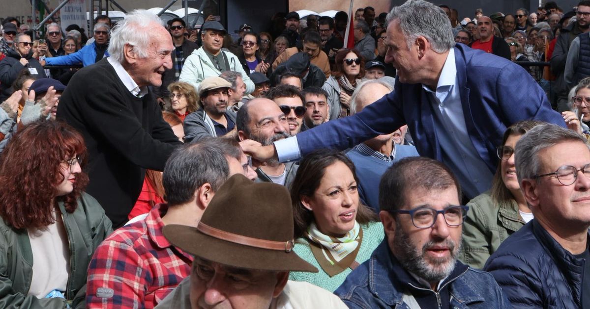 Yamandú Orsi dijo que los reclamos del PIT-CNT hablan de 