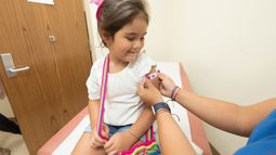 Sociedad Uruguaya de Pediatría celebró fallo que reanuda vacunación a niños