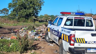 Un hombre de 22 años fue baleado por la Policía en el barrio Cotravi; murió al llegar al Hospital del Cerro