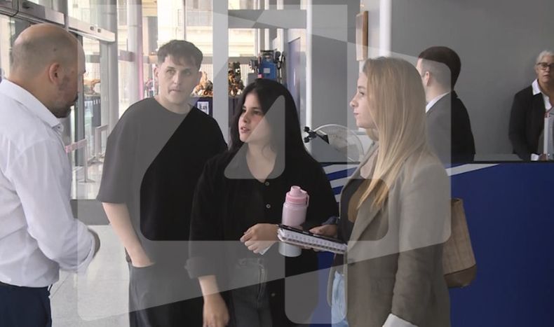 Yamandú Orsi recibió a Sara Martínez y Ana Pereira, hermanas de Moisés, el joven condenado a 12 años de prisión