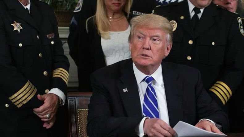 Trump reconoce que Rusia pudo interferir en elecciones