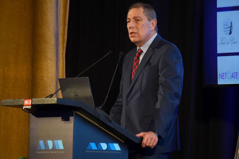Gabriel Oddone dijo que el mundo atraviesa un cambio de época y que la inversión es clave para Uruguay
