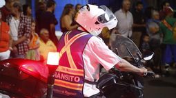 Una pareja agredió a un inspector de tránsito en Maldonado; le pegaron varias veces con un casco