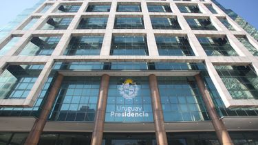 Gobierno evalúa medidas para afrontar aumento de casos de COVID-19