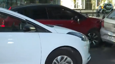 Cordón: un automovilista se desvaneció al volante y chocó a otros dos vehículos
