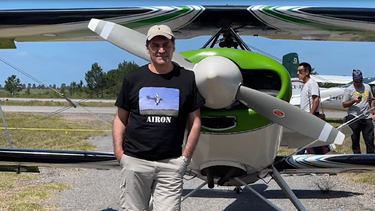 Quién era Daniel Ubillos, el piloto retirado de la Fuerza Aérea que murió en un accidente aéreo en Guazúvirá &nbsp;