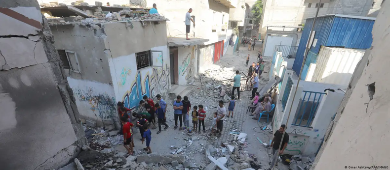 Al menos 16 muertos tras un ataque israelí contra una escuela en Gaza