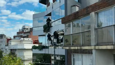 El desafío de los trabajos verticales a metros de altura
