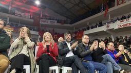 El presidente del Frente Amplio, Fernando Pereira, en la celebración del 102° aniversario del Partido Comunista del Uruguay.