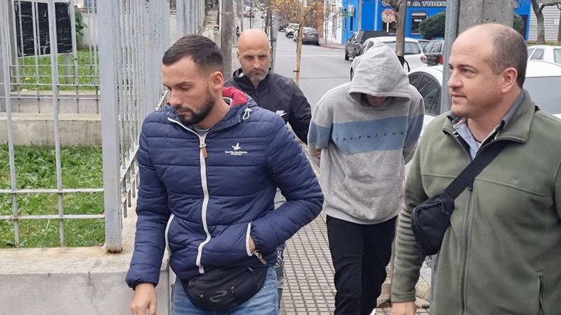 Detenidos en el Mautone