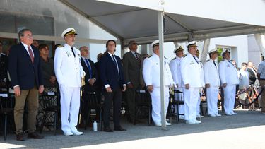 Lacalle Pou participó en la ceremonia de clausura de cursos en la Escuela Naval