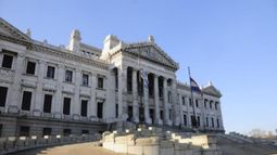 Bancada del FA en el Senado resolvió reasignar $320.000.000 para educación, justicia y cultura