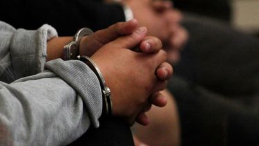 Un hombre de 60 años atacó con un hacha a un joven en Melo