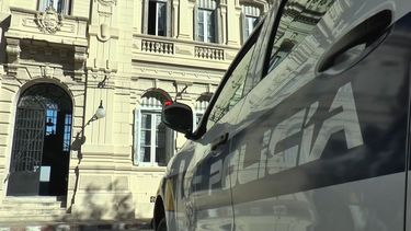 Policía Conunitaria advierte sobre estafas y brinda asesoramiento en la Criolla del Prado