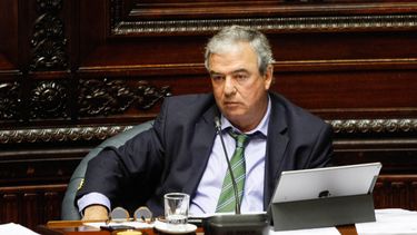 Heber informará sobre delitos y El Guardián en el Parlamento
