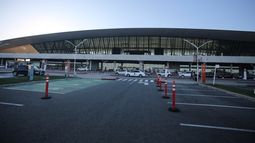 Más de 200.000 personas salieron del país en Semana de Turismo