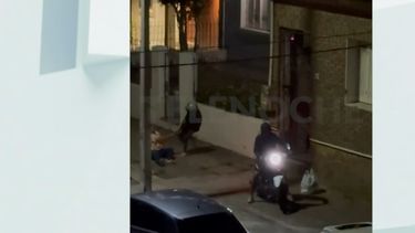 violenta rapina en el buceo: una mujer fue golpeada por delincuentes que le robaron la cartera