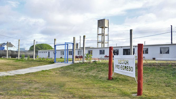 Gobierno proyecta 3.500 nuevas plazas en sistema penitenciario para este período
