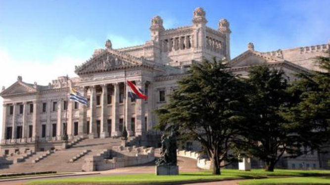 Legisladores blancos y colorados abogaron porque el Gobierno transite un camino de diálogo con Cardama