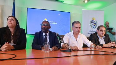 El presidente Yamandú Orsi acompañó la asunción del ministro Edgardo Ortuño.&nbsp;