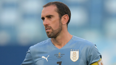 Godín y su final en la celeste