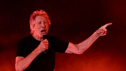 Roger Waters.