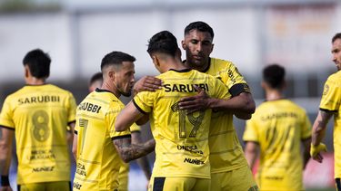 Peñarol venció 2-1 a Cerro por la séptima fecha del Clausura