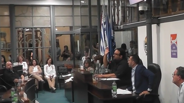 Frente Amplio de Salto pidió la expulsión de tres ediles por votar fideicomiso impulsado por Albisu