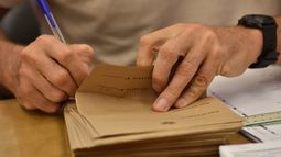 Corte Electoral no hizo lugar al pedido de los partidos Colorado e Independiente de habilitar voto cruzado