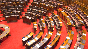 Ley de Medios: Asamblea General no sesionó y quedó firme veto del presidente Lacalle Pou