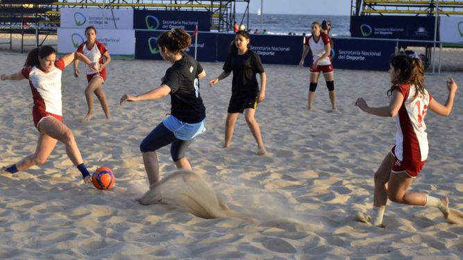 Actividades en las playas de Montevideo
