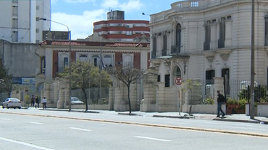 García al Parlamento por sanción a oficial