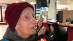 Octogenaria votó en las Elecciones Internas.