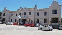 Hospital Saint Bois: usuarios reclaman por demoras en la entrega de medicamentos tras cambios en el sistema