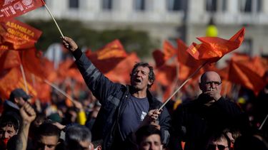 Paro nacional parcial del Sunca tras accidente laboral fatal.