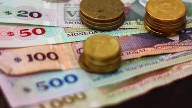inflacion cedio levemente en octubre, pero sigue fuera del rango meta