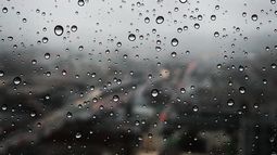 Tormentas fuertes y lluvias.