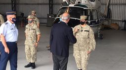 García agradeció compromiso de la Fuerza Aérea en reparto de vacunas