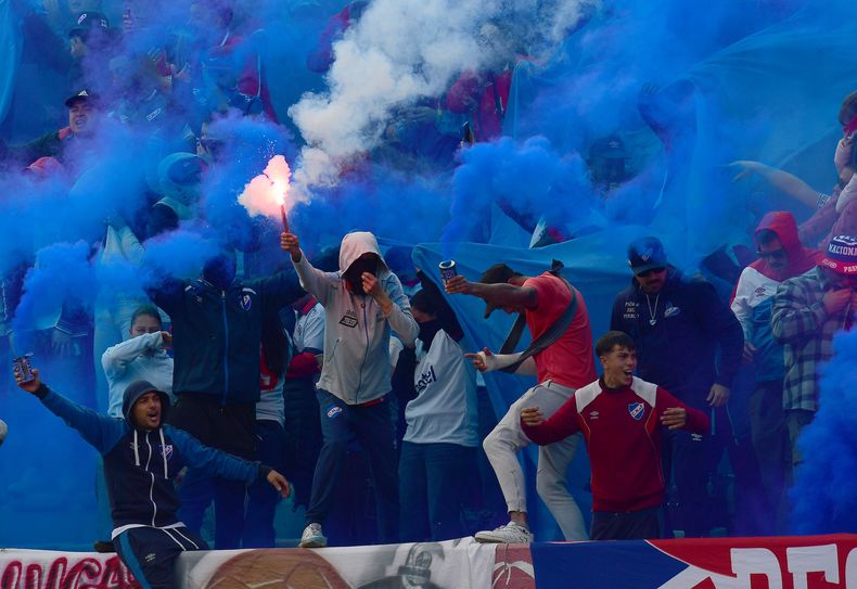 Un hincha de Nacional fue condenado por romper una cámara del Ministerio del Interior
