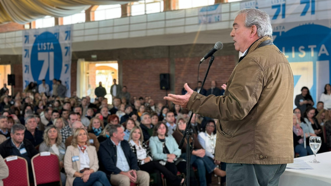 Senador Luis Alberto Heber.