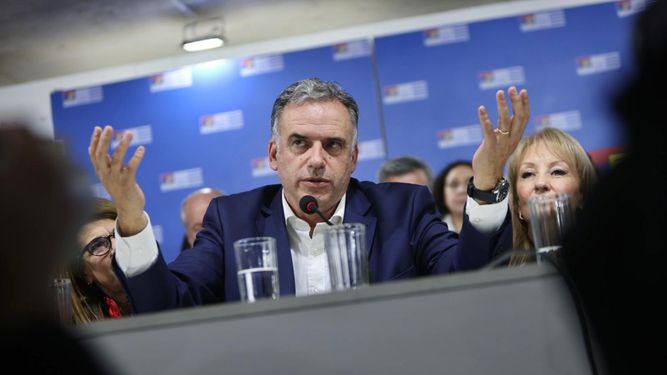 Yamandú Orsi apeló a la unidad y la esperanza de los militantes que codo a codo pelean por llegar al Gobierno | FocoUy