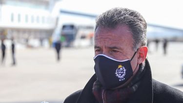 Modificarán decreto que exige cuarentena a quienes lleguen al país