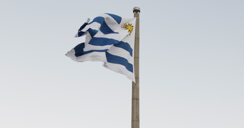 Polémica por propuesta de eliminar actos patrios en escuelas