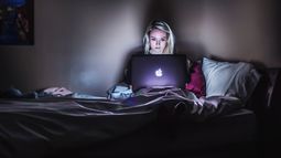 La URSEC podrá bloquear televisión pirata por internet