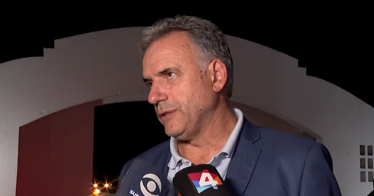 Yamandú Orsi afirmó que el gobierno no prevé cambios en impuestos en el corto plazo