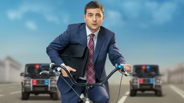 zelenski superstar, las televisiones al asalto de la serie del heroe ucraniano 