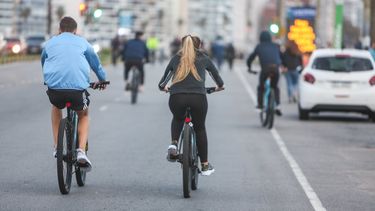 La IM cambió el horario de la rambla peatonal